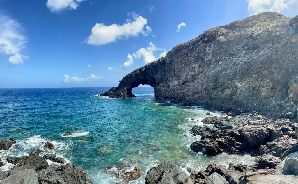 arco-dell-elefante-pantelleria