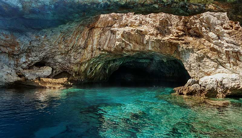 grotta-amore-visuale-ravvicinata
